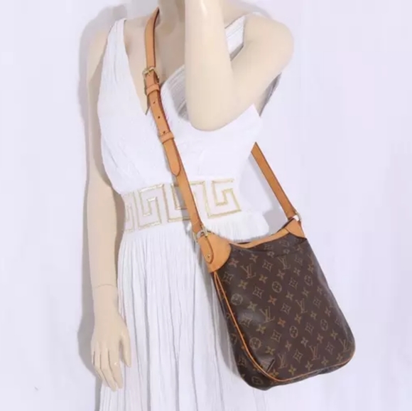 💕DISCONTINUED Very Rare Crossbody LOUIS VUITTON Odeon PM Monogram - Picture 2 of 16